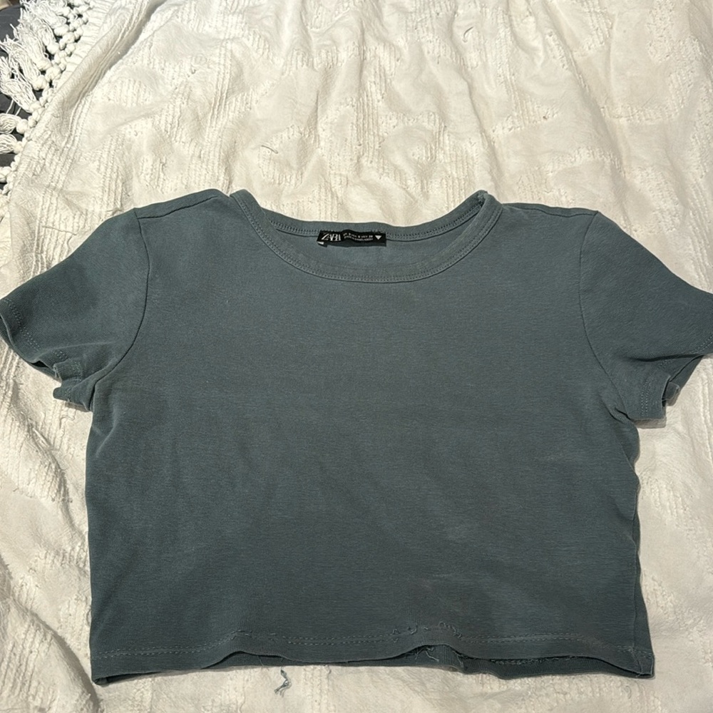 crop top
